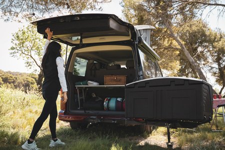 Towbox V3 Camper czarny - bagażnik box montowany na hak
